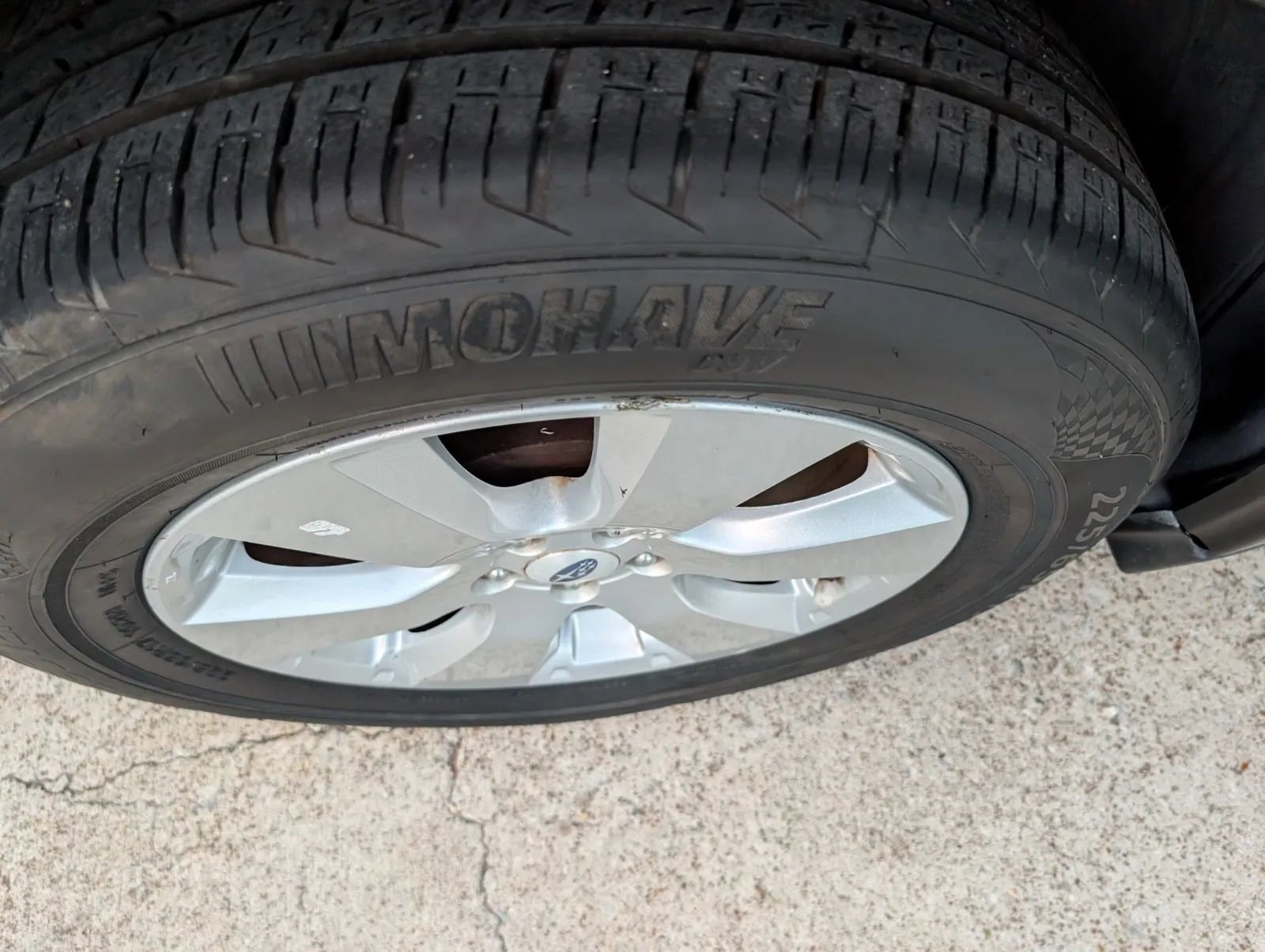 Used 2012 Subaru Outback 2.5i Limited w/ Moonroof Pkg AWD/4WD image 22