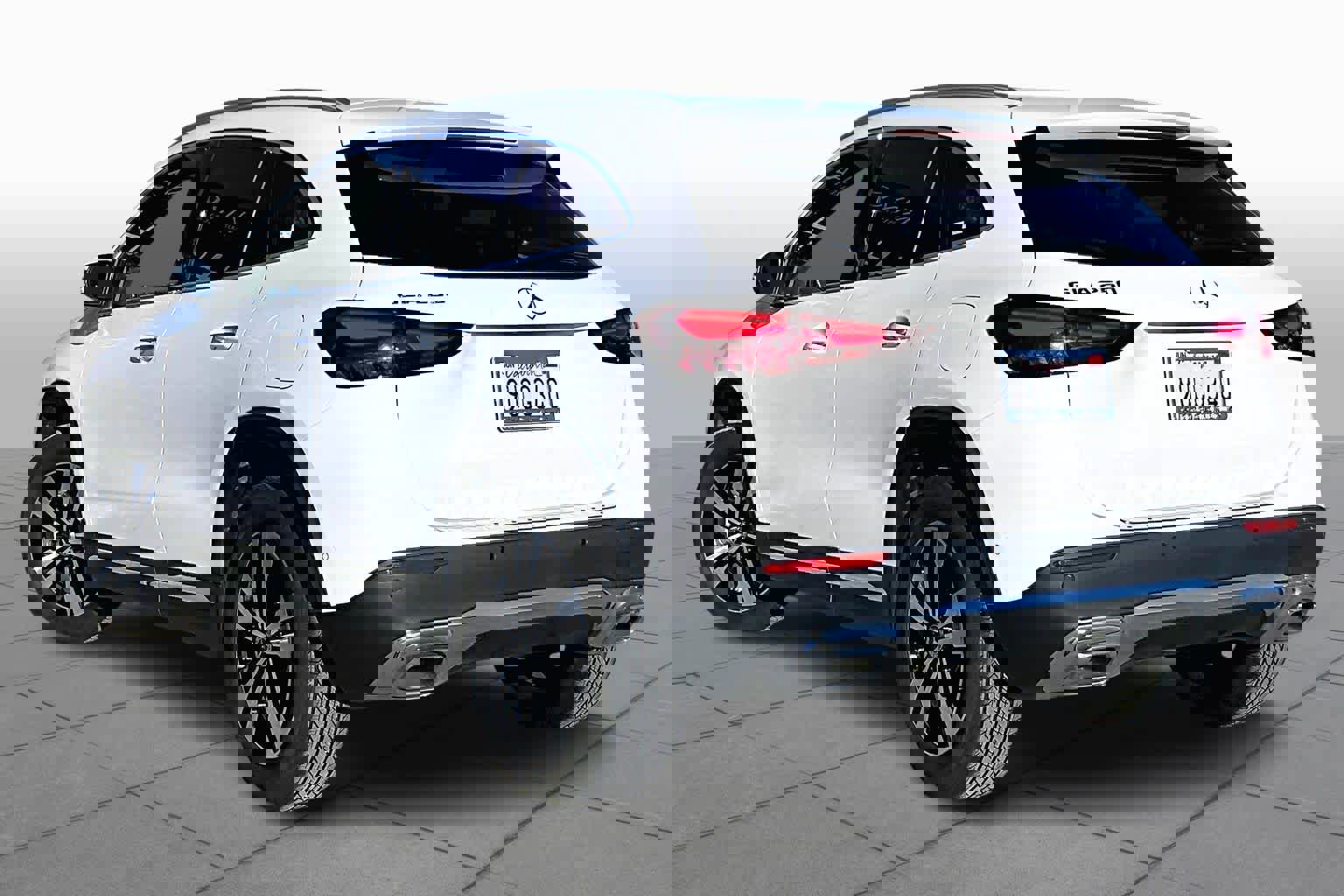 Used 2025 Mercedes-Benz GLA 250 image 11