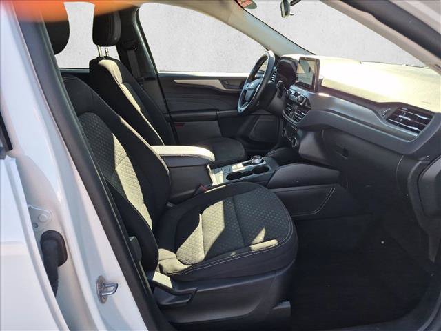 Used 2025 Ford Escape Active AWD/4WD image 20