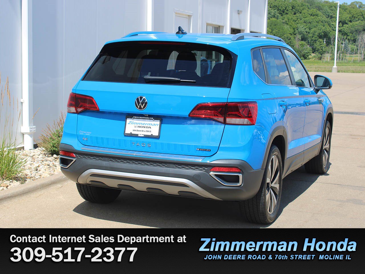 Used 2022 Volkswagen Taos SE w/ IQ.Drive SE Package AWD/4WD image 2
