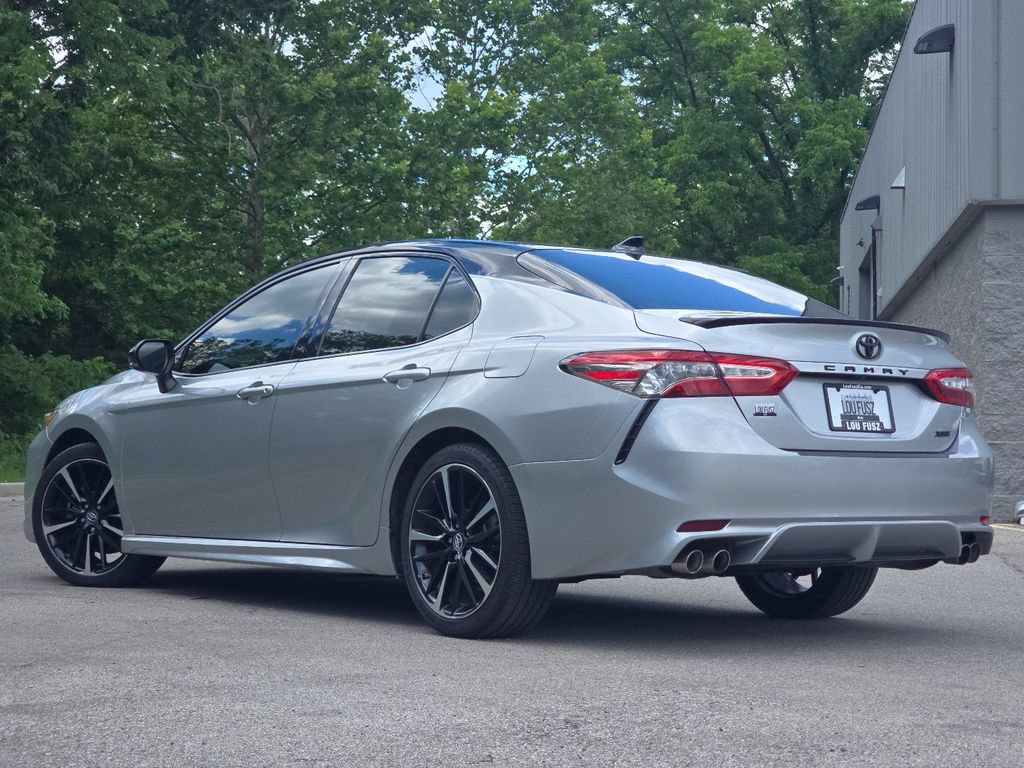 Used 2019 Toyota Camry XSE FWD image 13