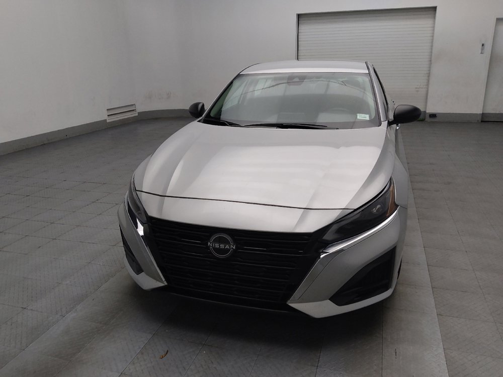 Used 2024 Nissan Altima 2.5 SV image 15