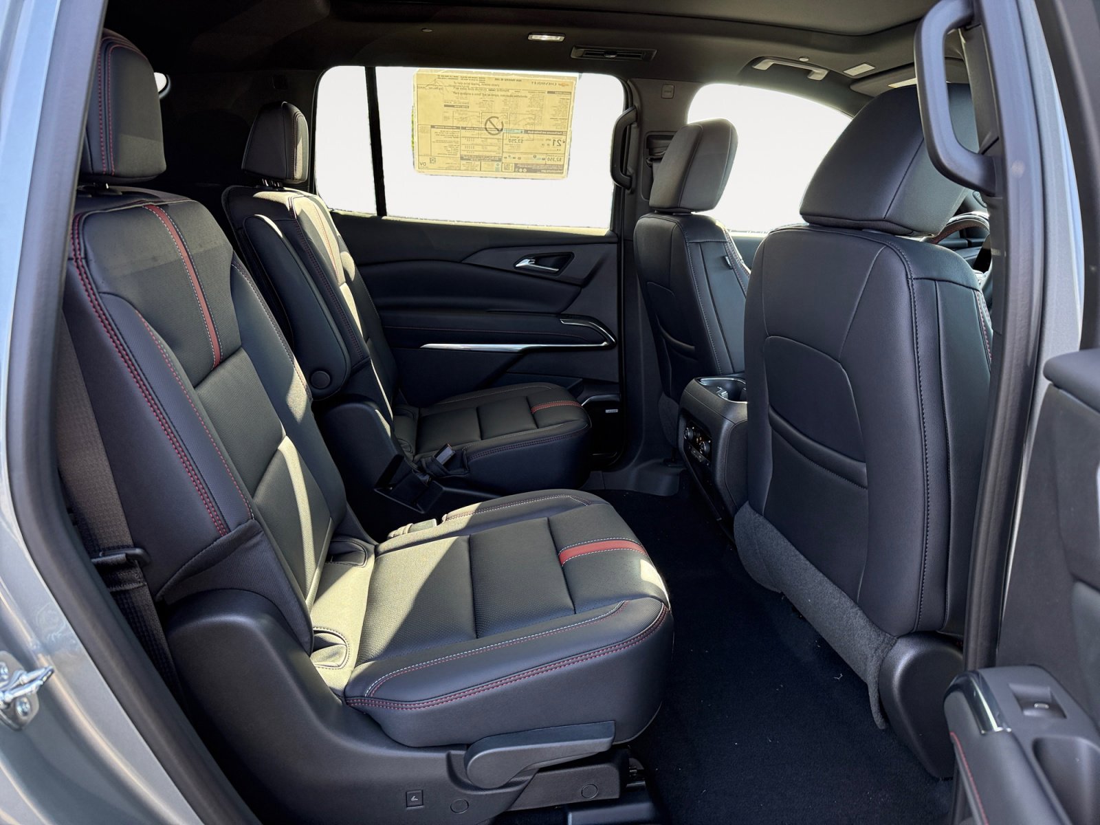 New 2026 Chevrolet Traverse RS image 18