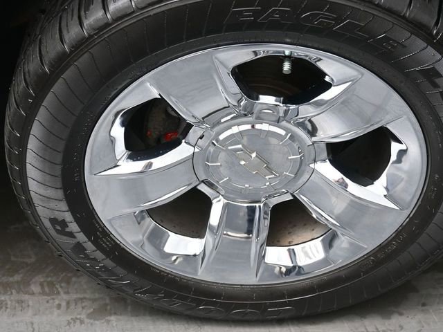 Used 2017 Chevrolet Silverado 1500 LTZ w/ LPO, Street Package AWD/4WD image 28