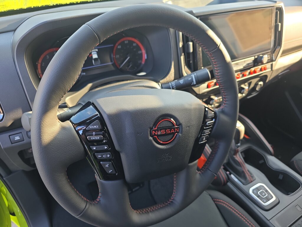 New 2026 Nissan Frontier PRO-4X w/ Pro-4x Convenience Package image 6