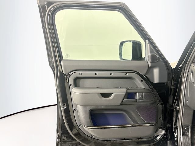 New 2026 Land Rover Defender 110 OCTA AWD/4WD image 11