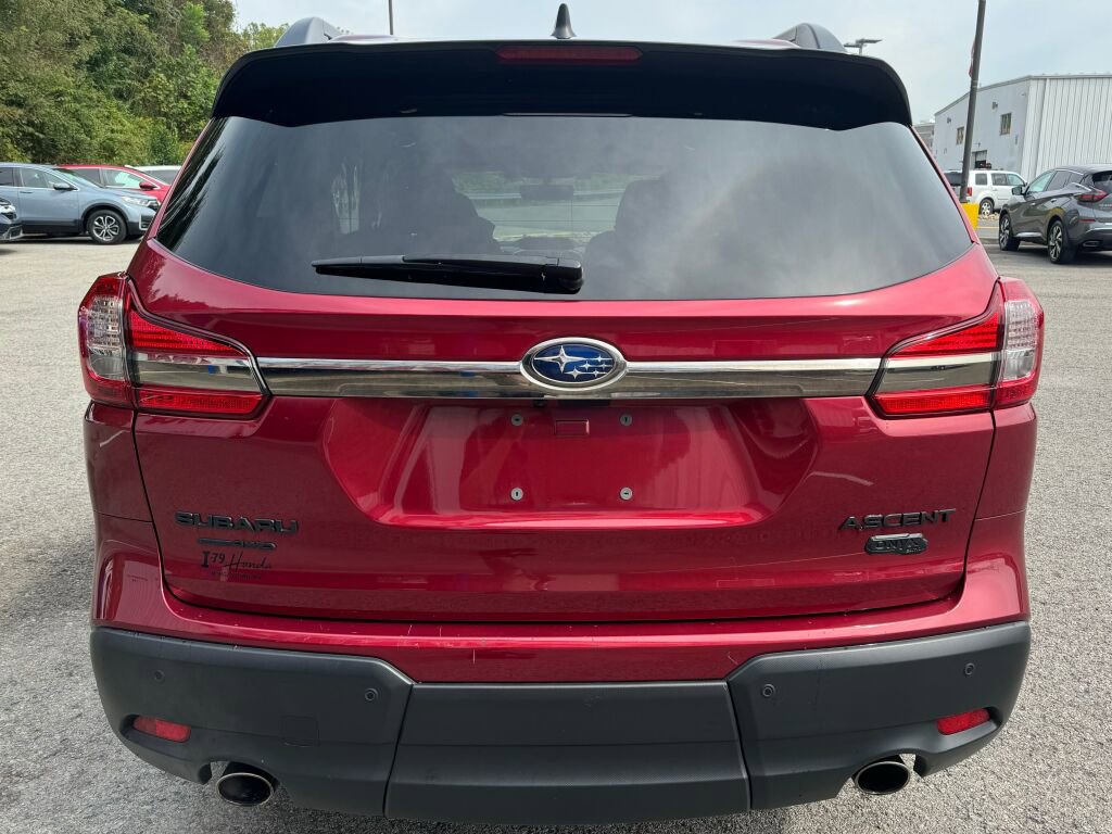 Used 2022 Subaru Ascent Onyx Edition image 6