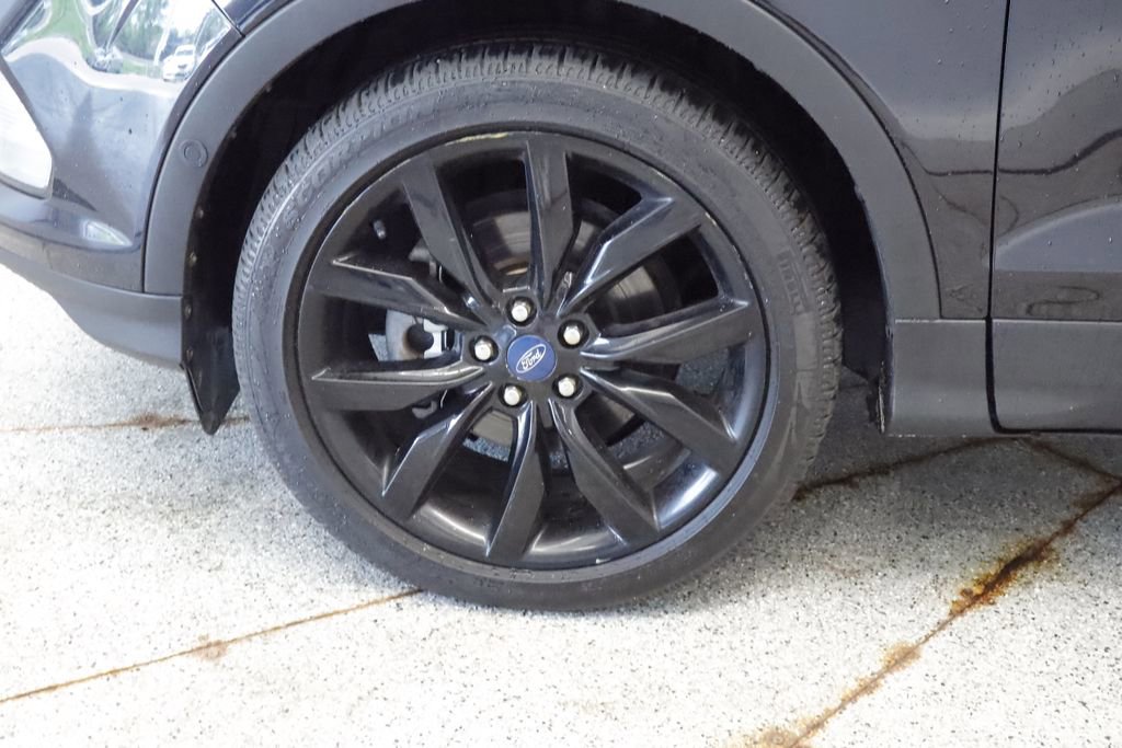 Used 2019 Ford Escape Titanium AWD/4WD image 14