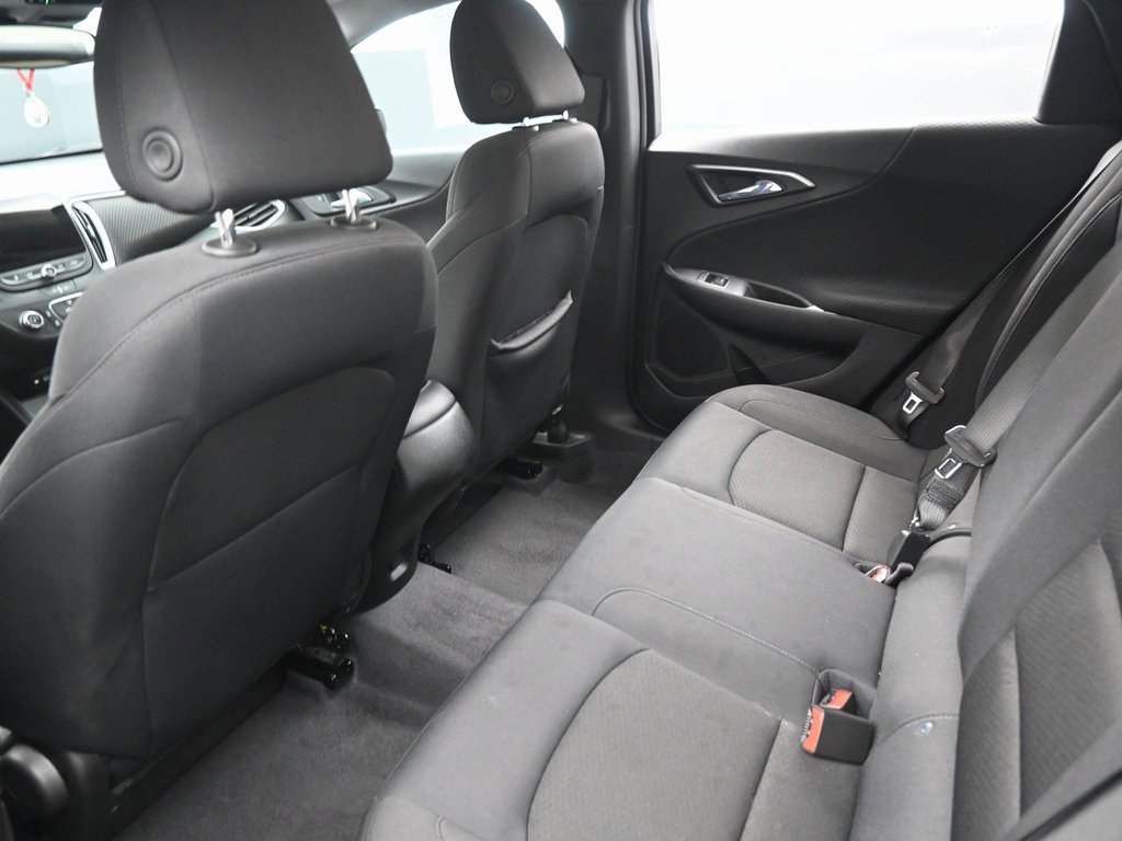 Used 2023 Chevrolet Malibu LS image 28