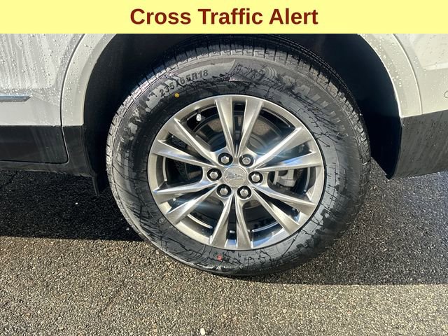 Used 2022 Cadillac XT5 Premium Luxury image 9