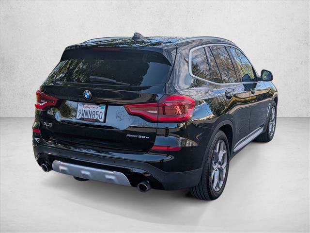 Used 2021 BMW X3 xDrive30e w/ Premium Package image 9