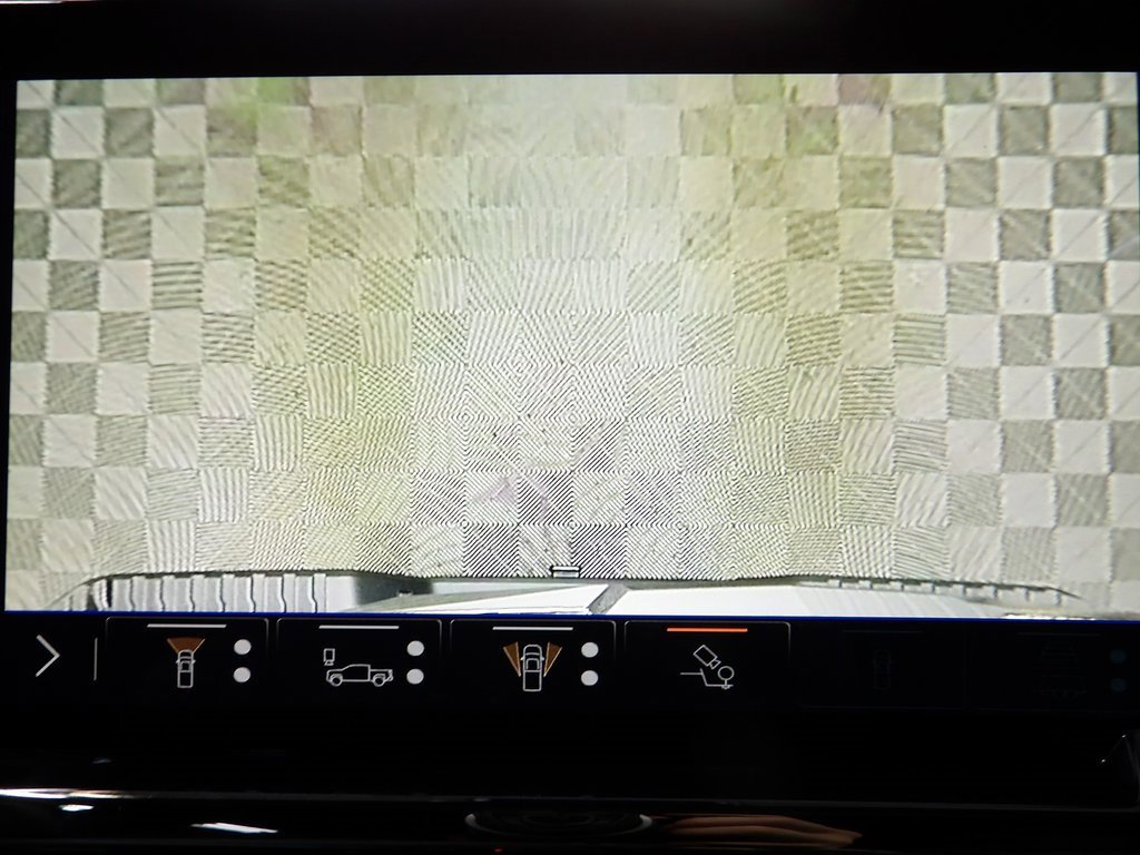 Used 2024 Chevrolet Silverado 1500 ZR2 w/ Technology Package image 18