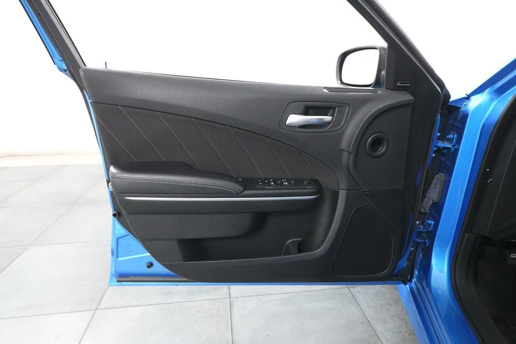 Used 2023 Dodge Charger Scat Pack w/ Harman/Kardon Audio Group RWD image 24
