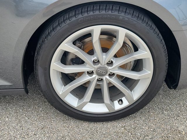 Used 2019 Audi A4 2.0T Premium Plus w/ Premium Plus Package FWD image 11