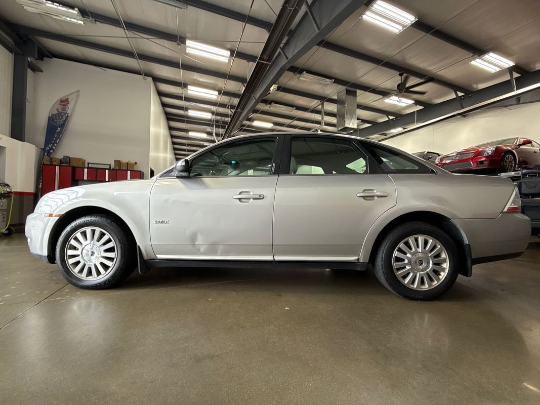 Used 2008 Mercury Sable AWD Sedan image 6