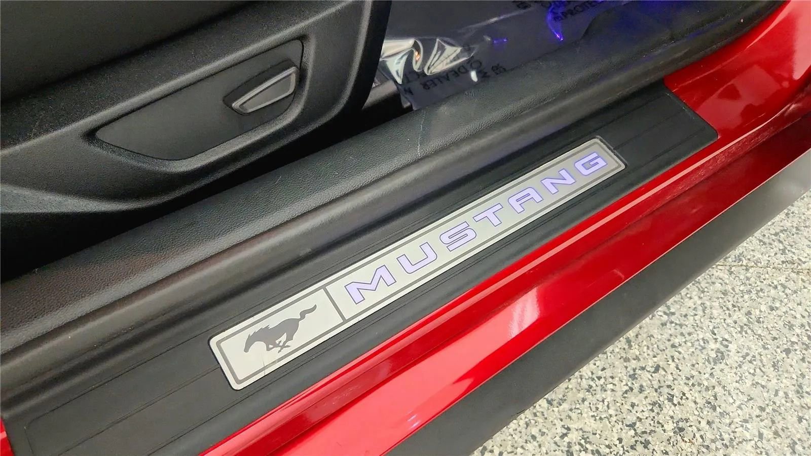 Used 2023 Ford Mustang Premium RWD image 17