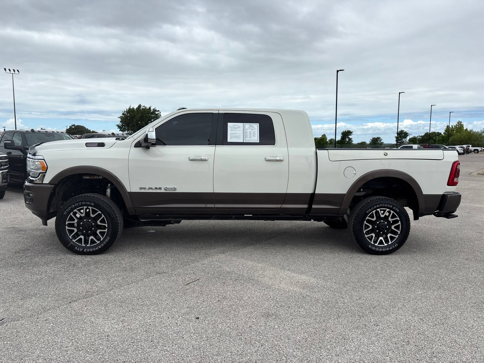 Used 2020 RAM 2500 Limited AWD/4WD image 2