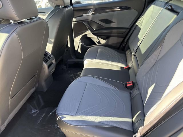 New 2026 Volkswagen Tiguan SE R-Line image 11