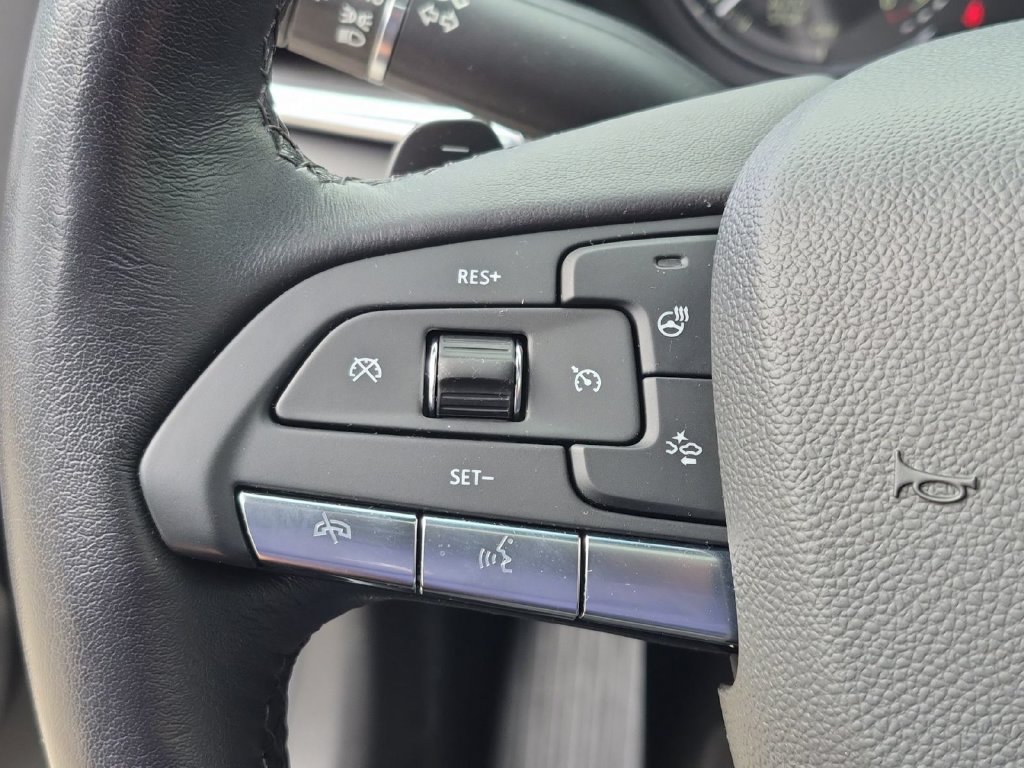 Certified 2023 Cadillac CT4 Premium Luxury RWD image 27