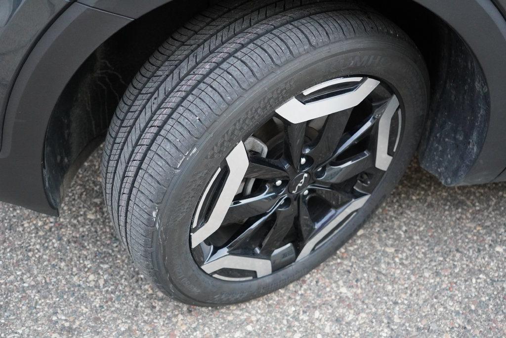 Certified 2024 Kia Telluride S AWD/4WD image 13