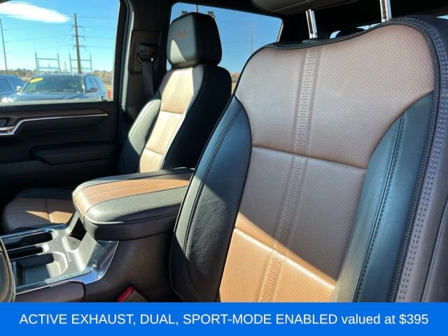 Used 2024 Chevrolet Silverado 1500 High Country w/ Technology Package AWD/4WD image 14