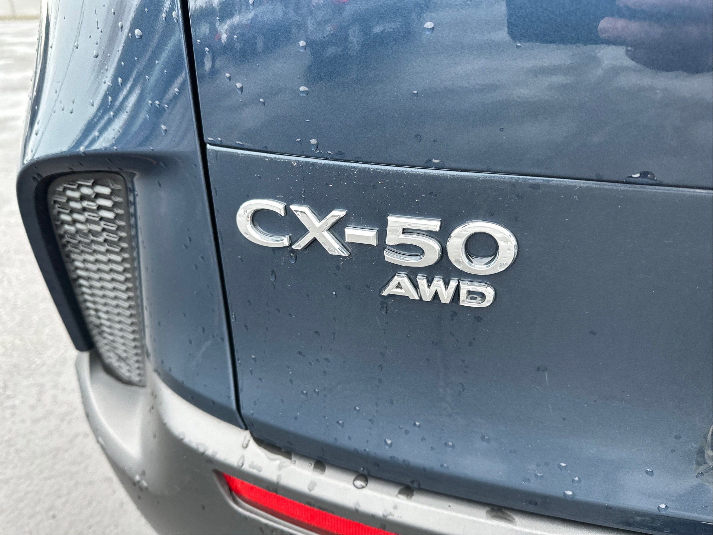Used 2025 MAZDA CX-50 AWD 2.5 Hybrid w/ Premium Pkg image 28