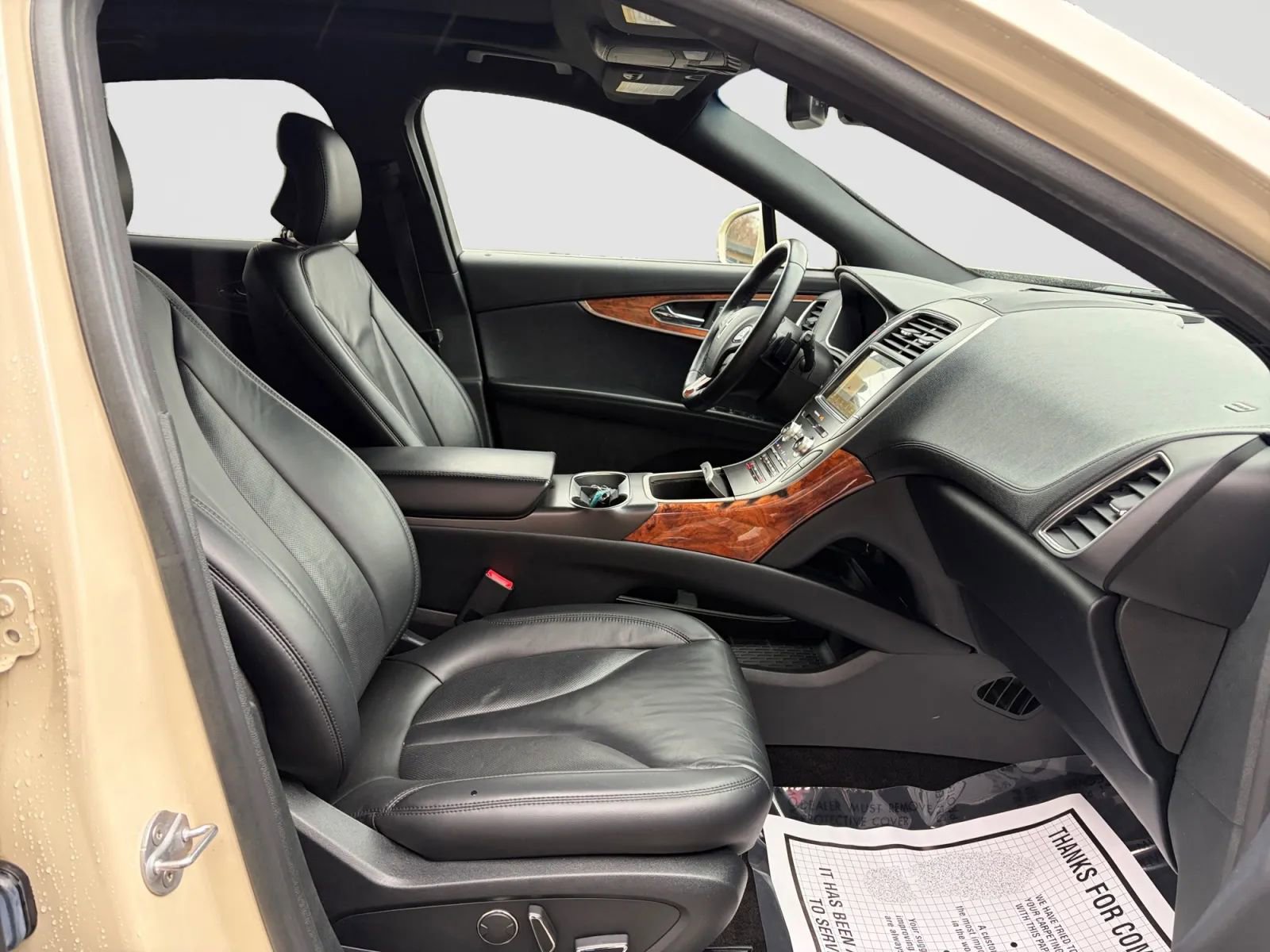 Used 2018 Lincoln MKX Select w/ Select Plus Package image 16