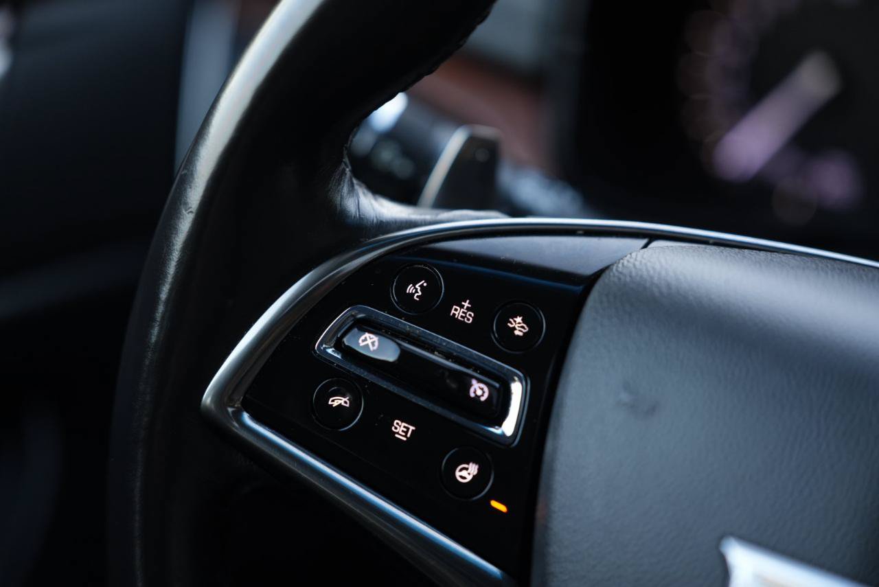 Used 2018 Cadillac CTS Luxury RWD image 25
