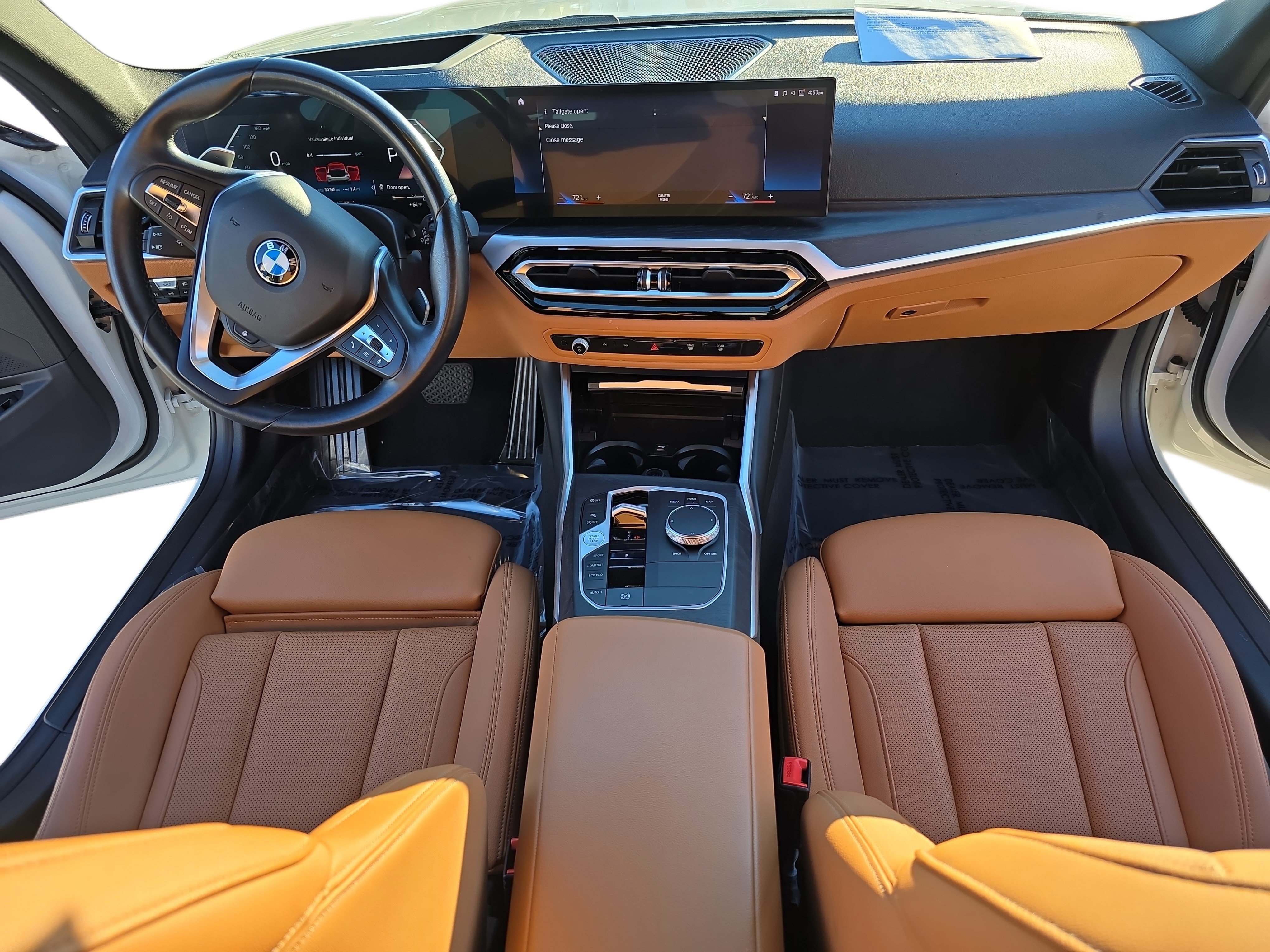 Used 2023 BMW 330i xDrive Sedan w/ Premium Package image 9