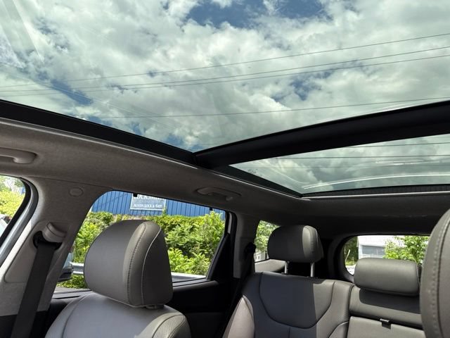 Used 2019 Hyundai Santa Fe AWD image 14