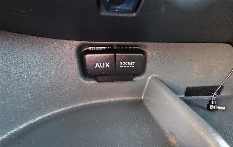 Used 2004 Honda Element EX image 17