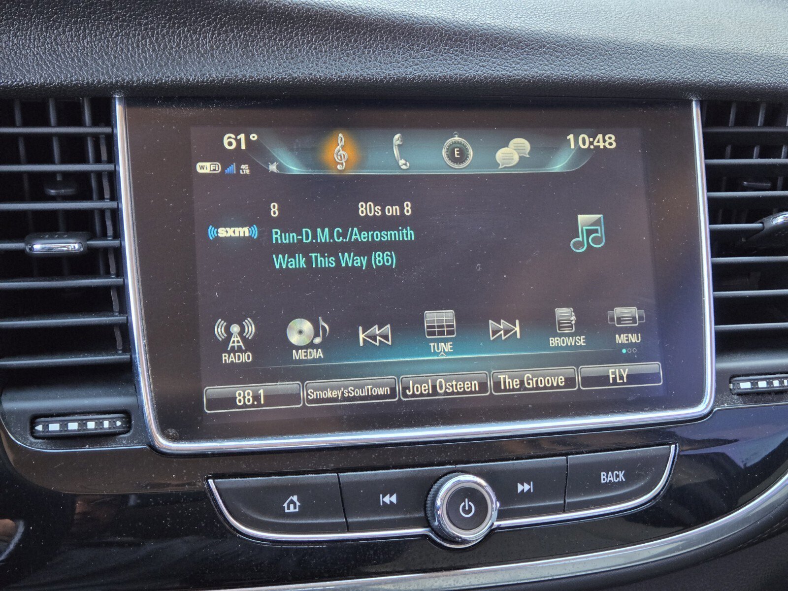 Used 2019 Buick Encore Preferred w/ Safety Package FWD image 18