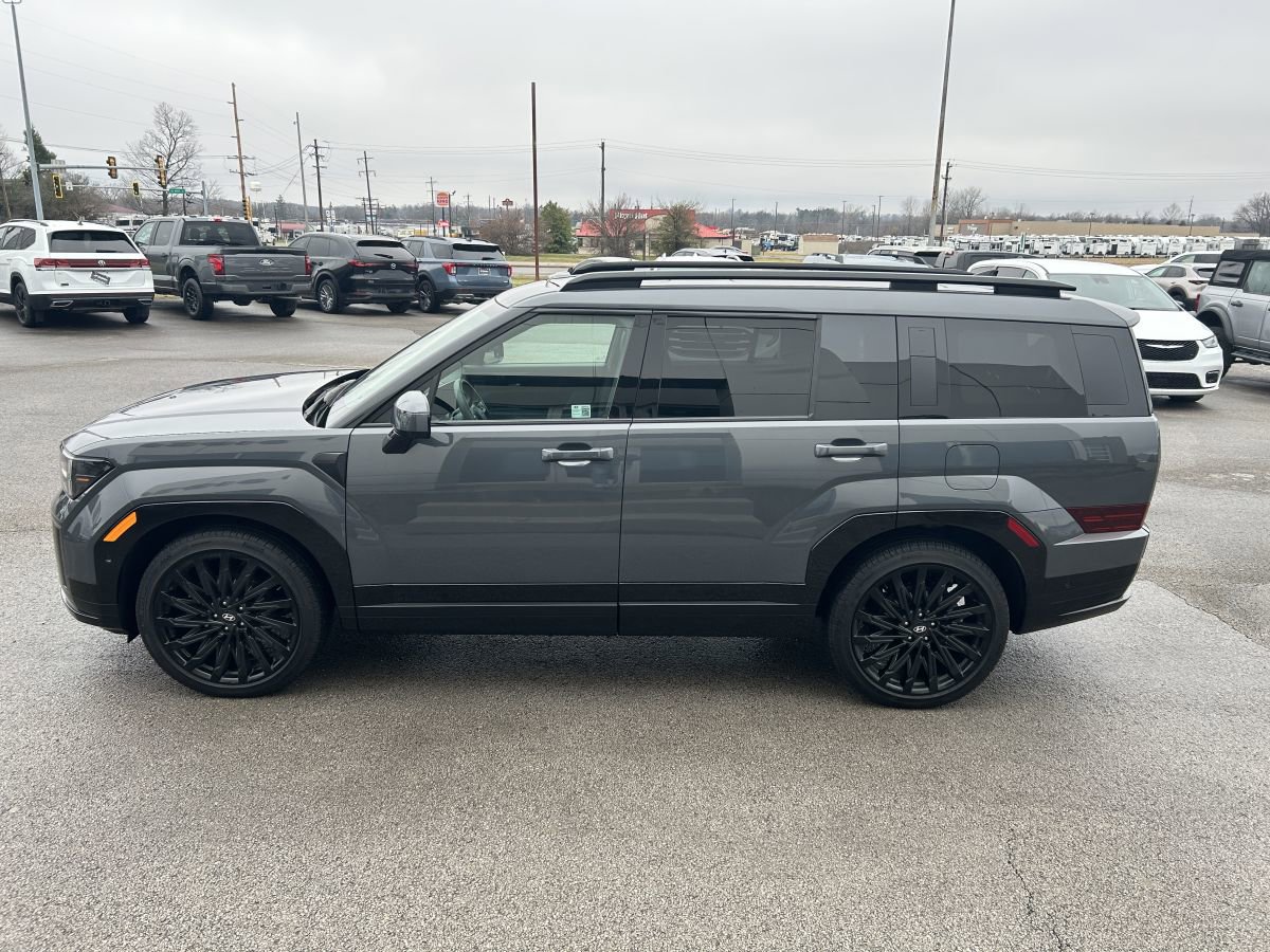 Used 2024 Hyundai Santa Fe Calligraphy image 3