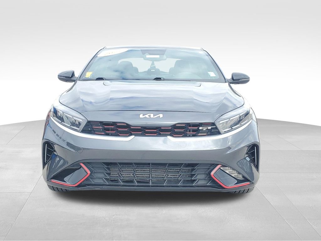 Used 2022 Kia Forte GT image 2