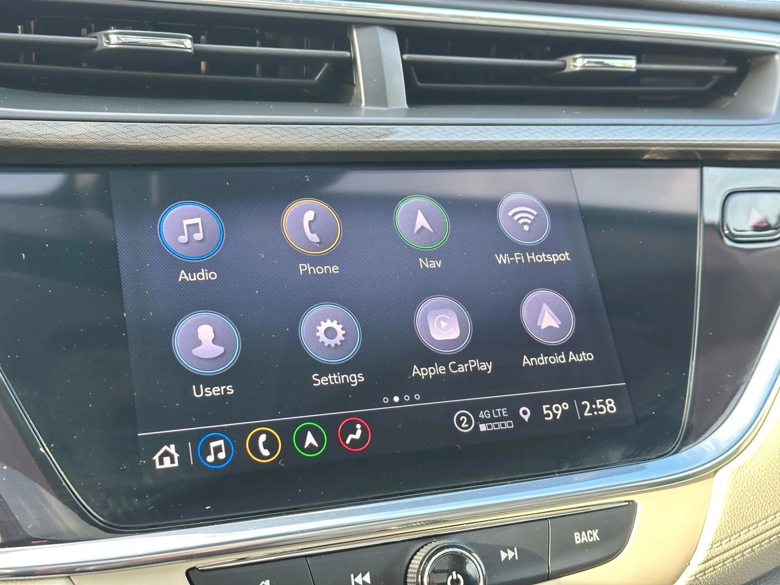 Used 2021 Buick Encore GX Essence w/ Advanced Technology Package image 4