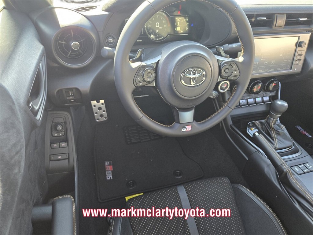 New 2026 Toyota GR86 YUZU Limited image 9