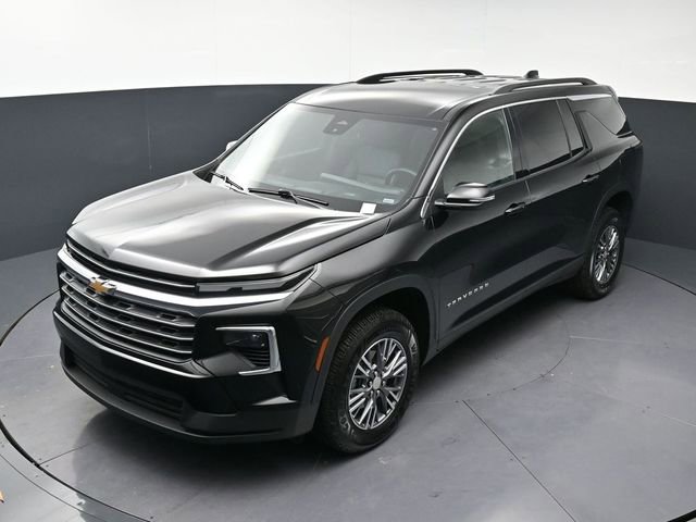 Used 2025 Chevrolet Traverse LT image 22