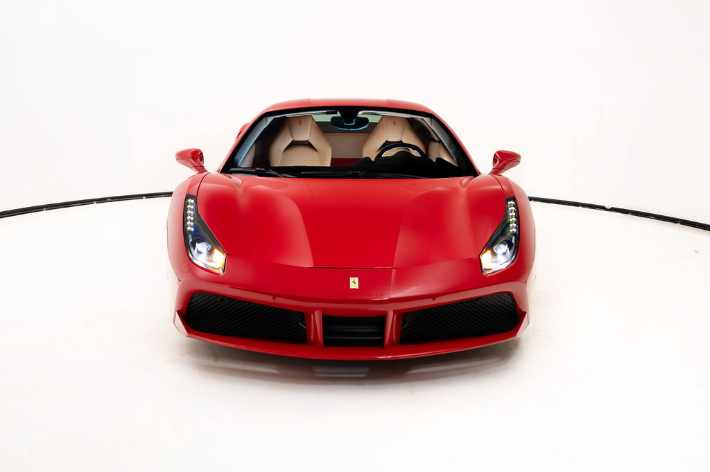 Certified 2017 Ferrari 488 GTB RWD image 9