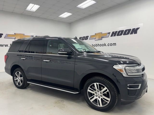 Used 2023 Ford Expedition Limited AWD/4WD image 3