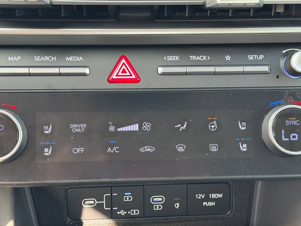 Certified 2025 Hyundai Sonata Limited FWD image 26