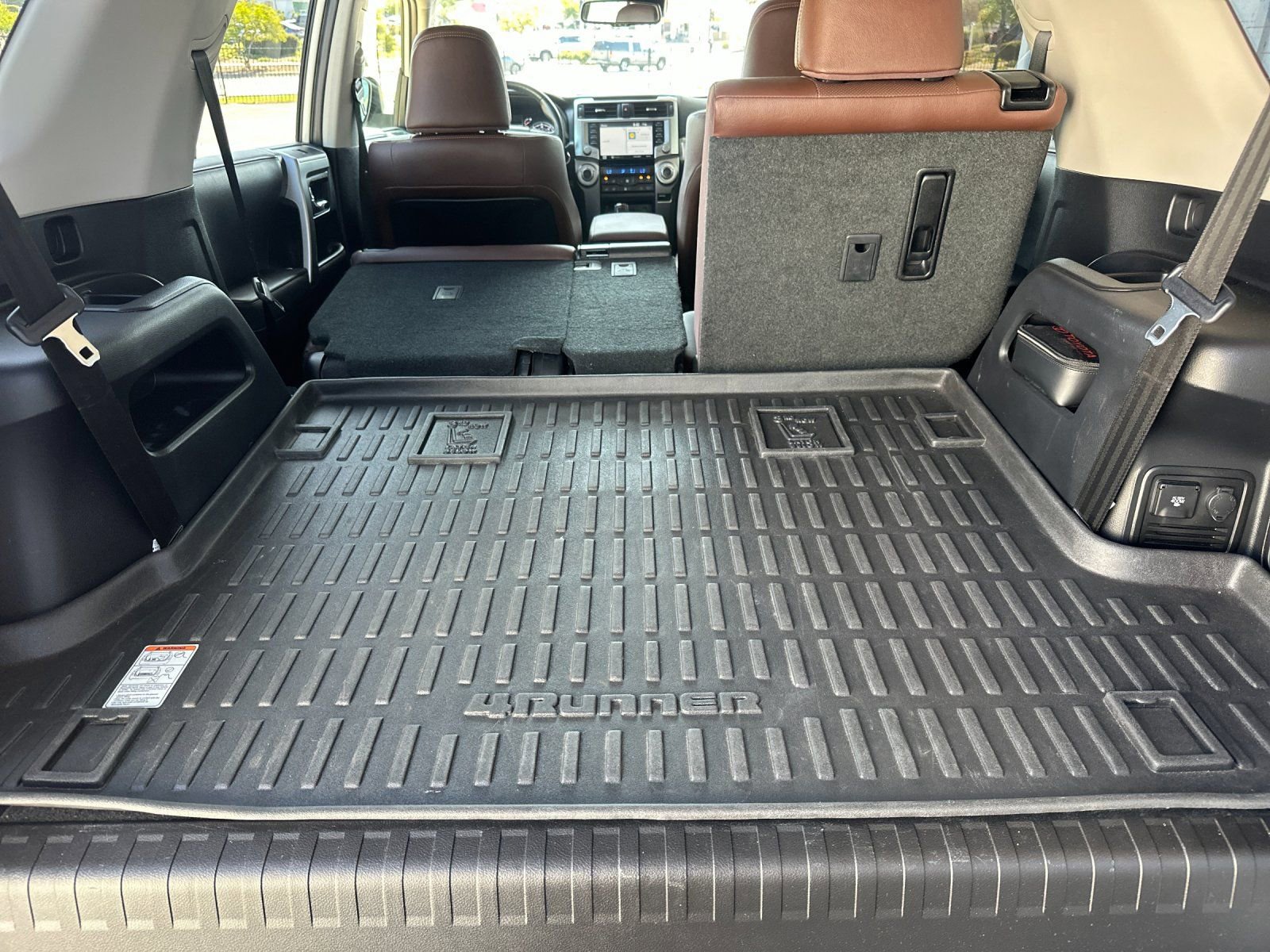 Used 2023 Toyota 4Runner Limited RWD image 14