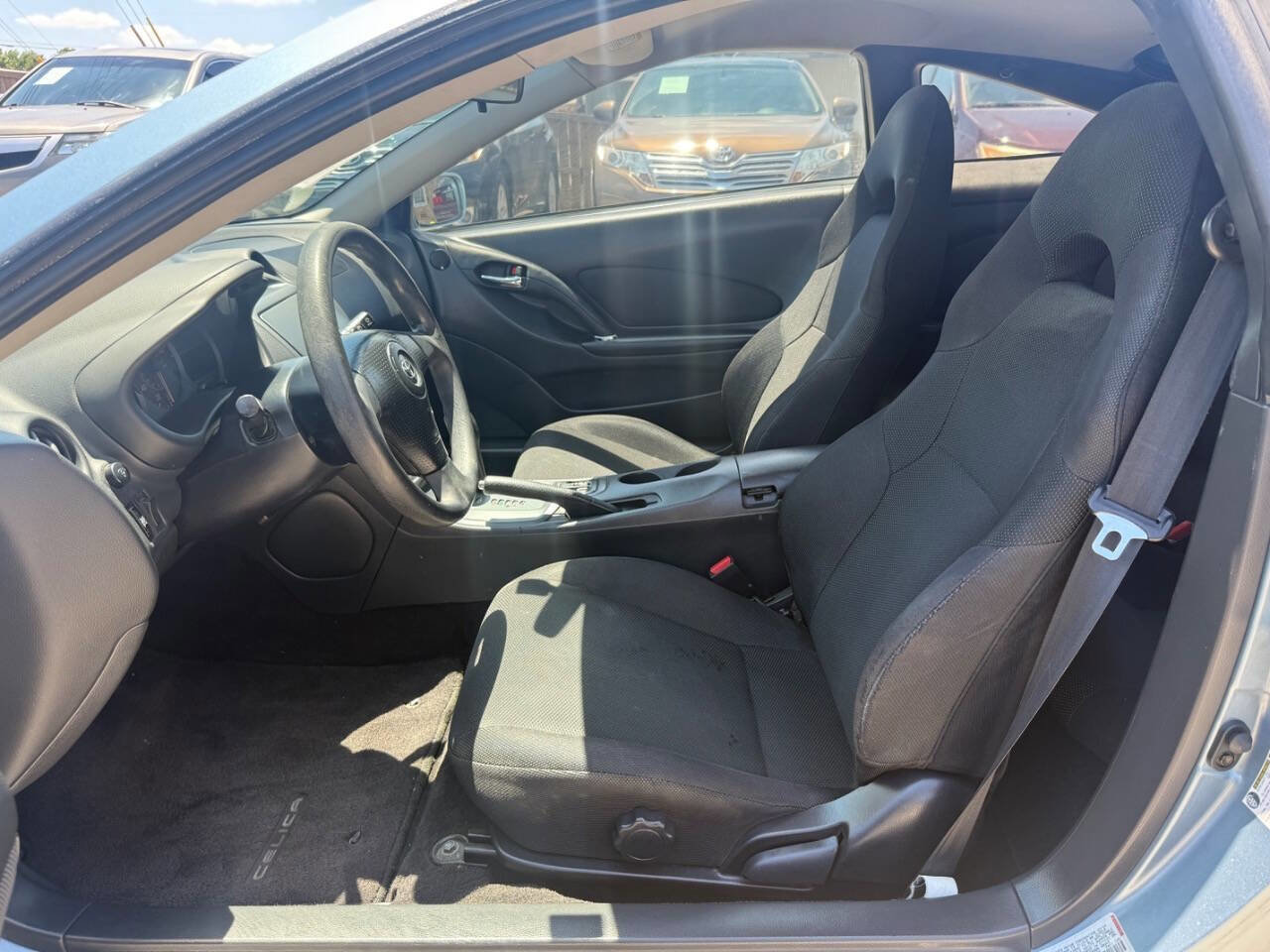 Used 2004 Toyota Celica GT FWD image 10
