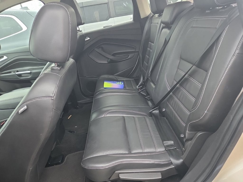 Used 2017 Ford Escape Titanium AWD/4WD image 9