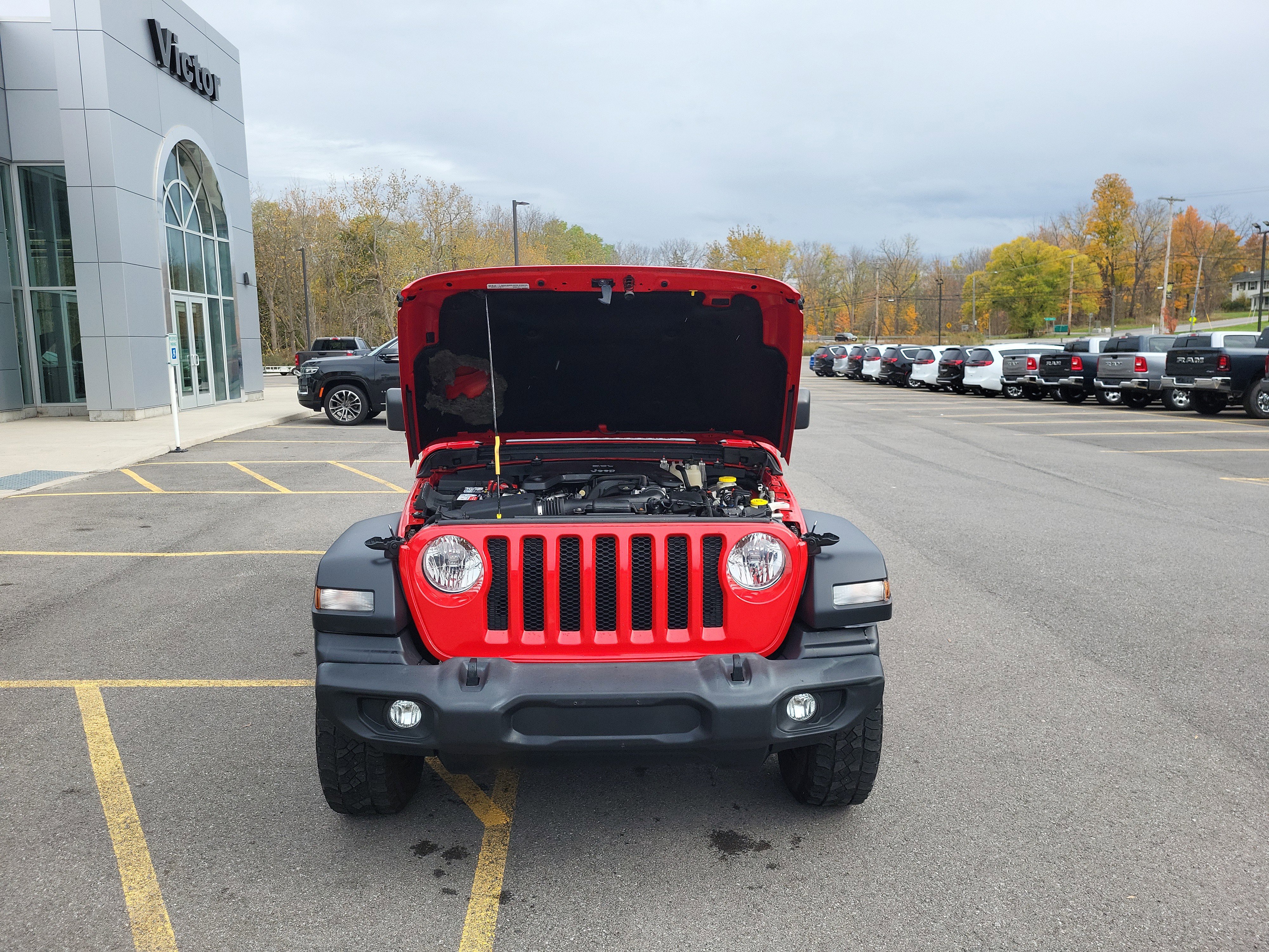 Used 2018 Jeep Wrangler Unlimited Sport image 23