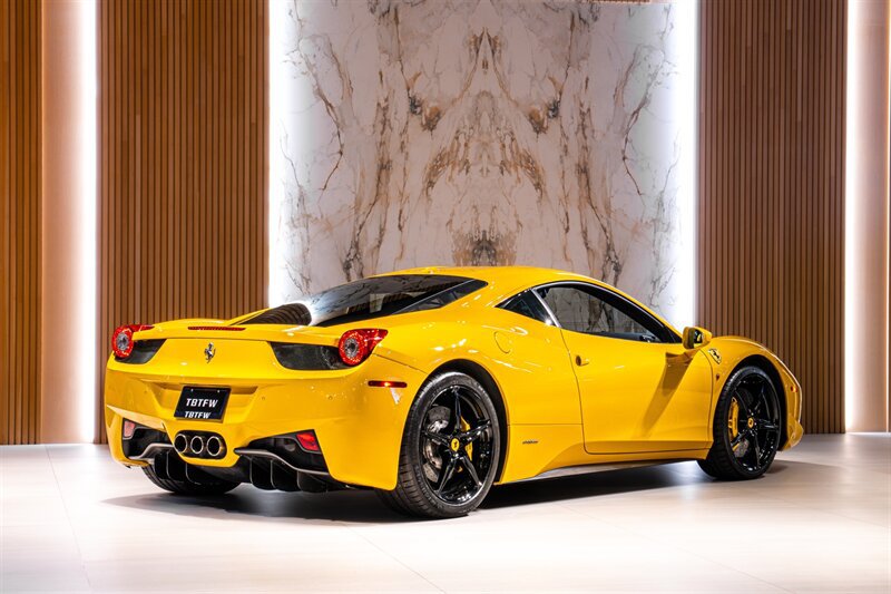 Used 2010 Ferrari 458 Italia Coupe RWD image 3