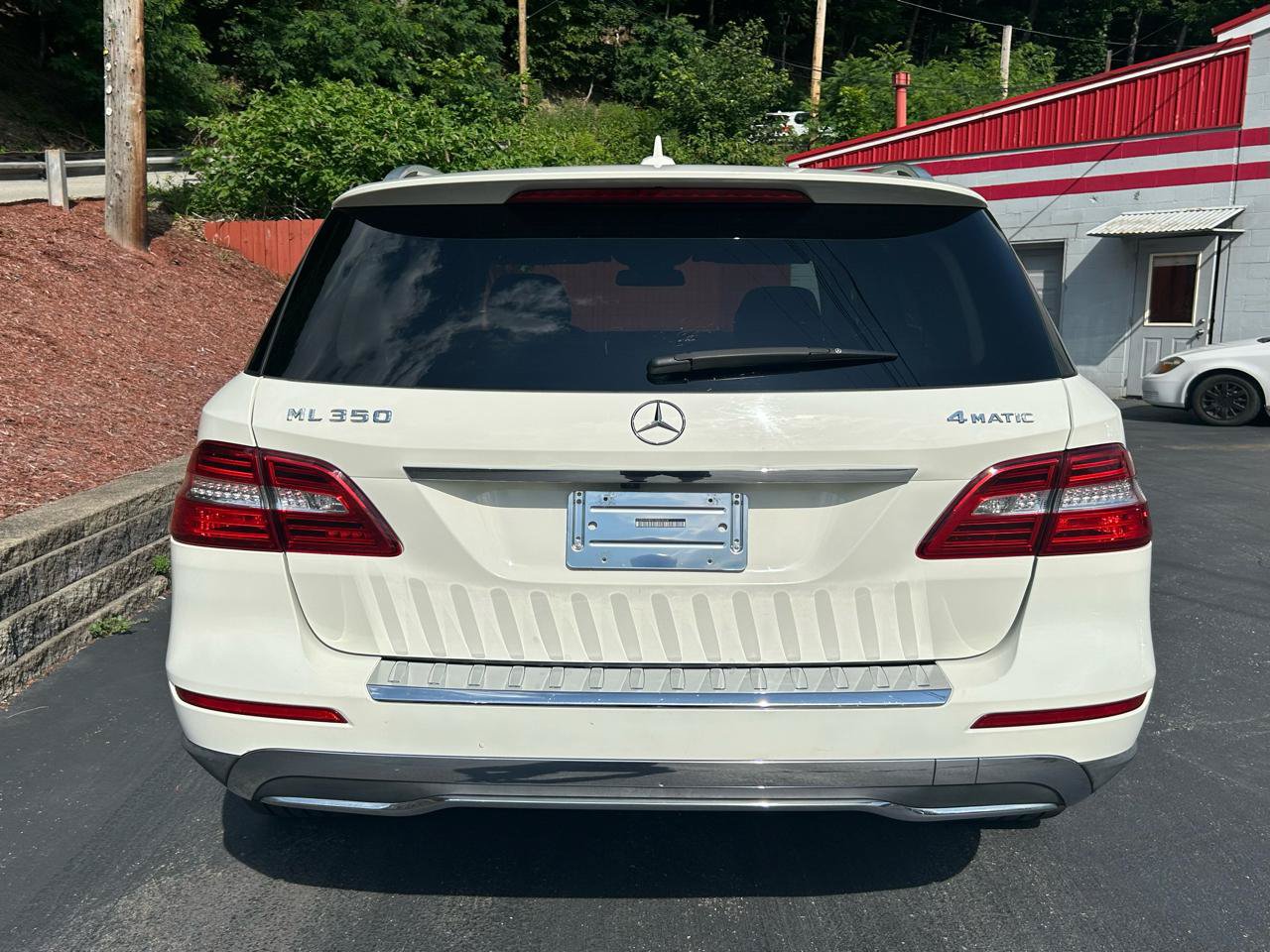 Used 2012 Mercedes-Benz ML 350 4MATIC image 4