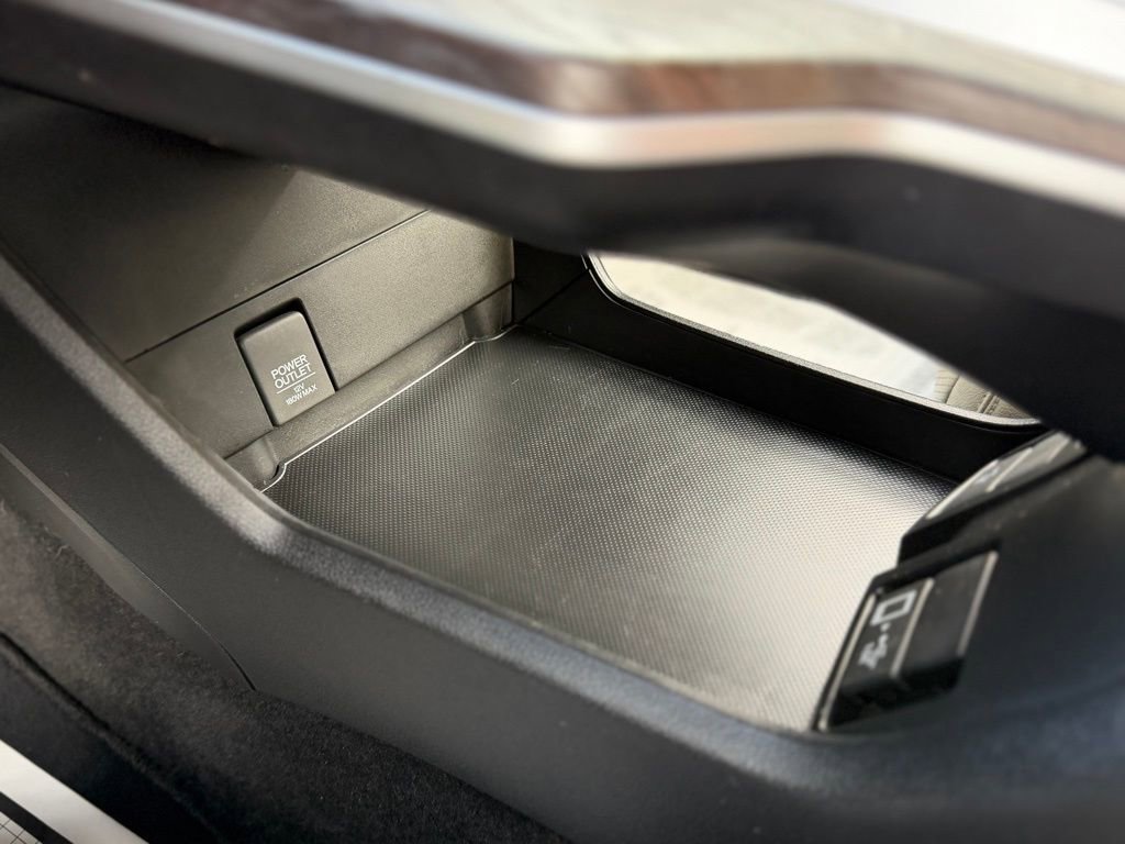 Used 2018 Honda Clarity Touring image 24