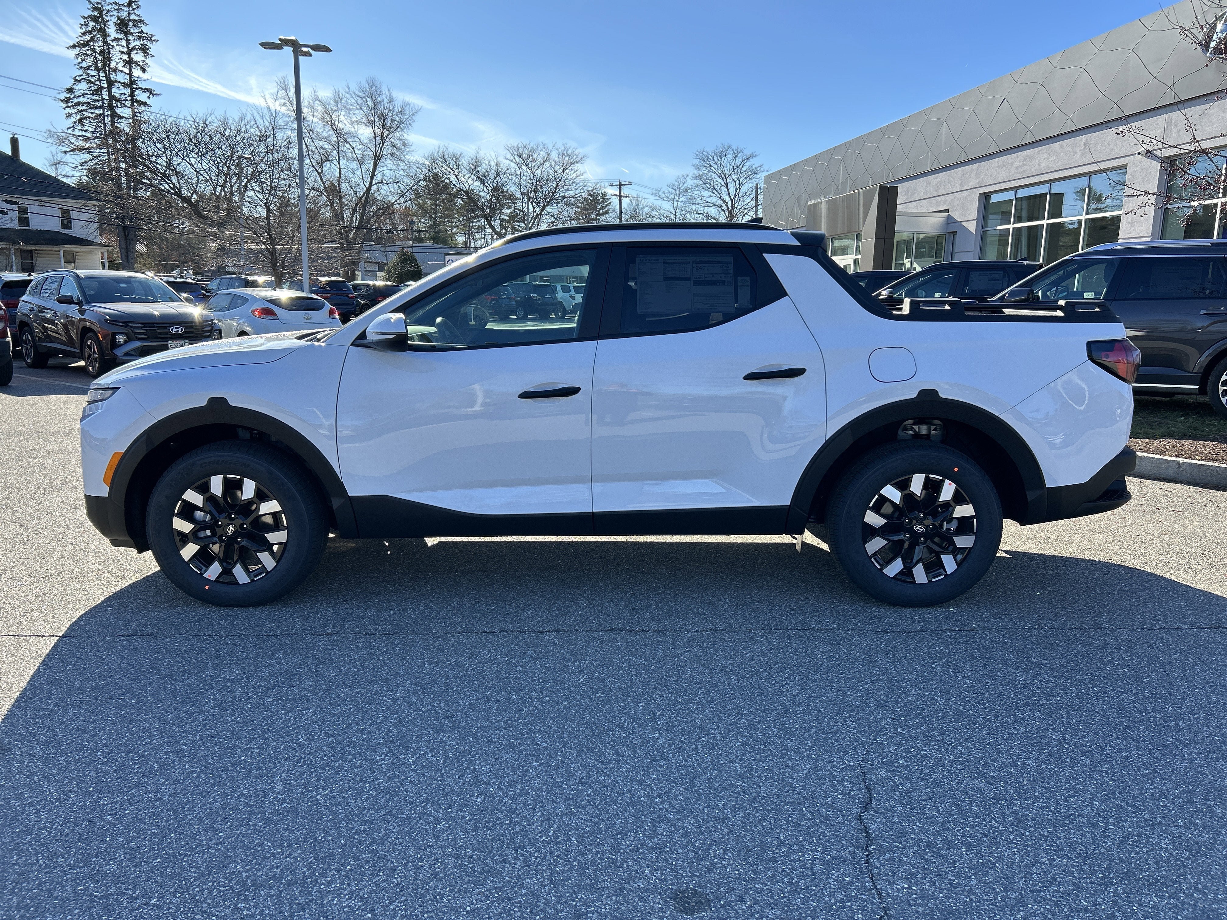 New 2026 Hyundai Santa Cruz SEL AWD/4WD image 2