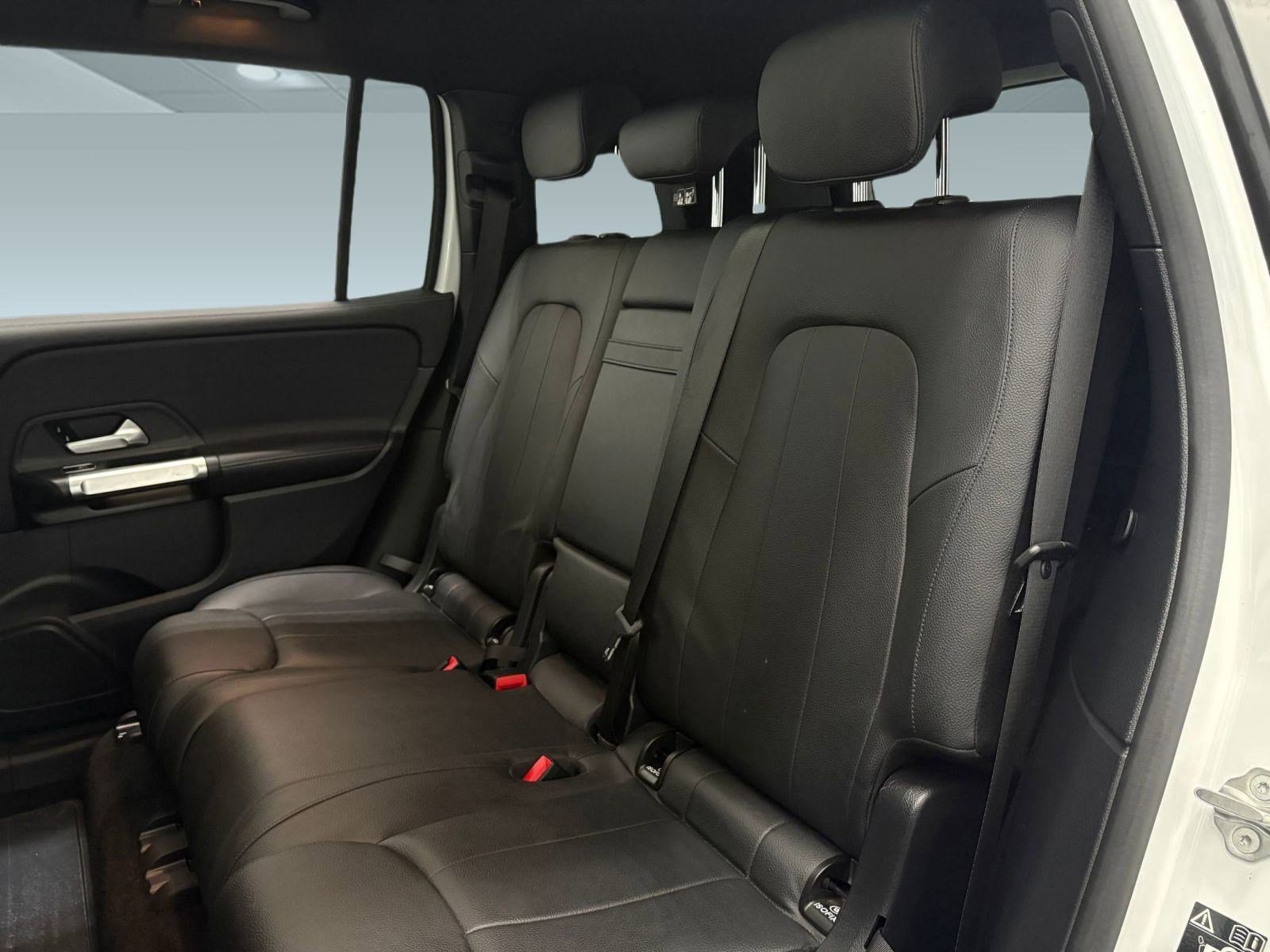 Certified 2023 Mercedes-Benz GLB 250 image 23