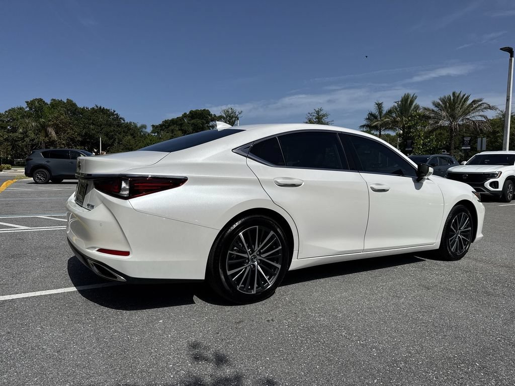 Used 2025 Lexus ES 350 w/ Premium Package FWD image 24
